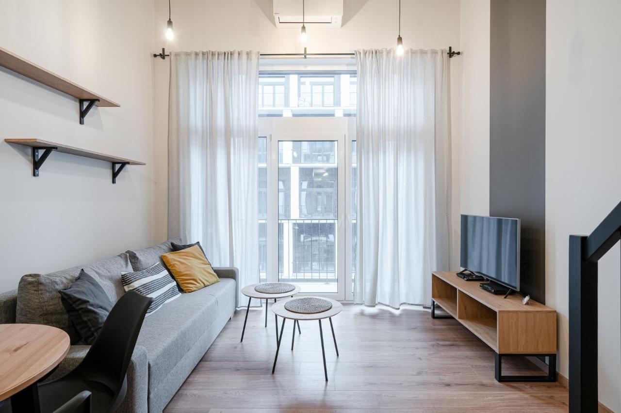 Rentplanet - Apartamenty Zarembowicza Wrocław Extérieur photo