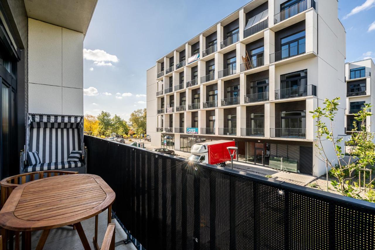 Rentplanet - Apartamenty Zarembowicza Wrocław Extérieur photo