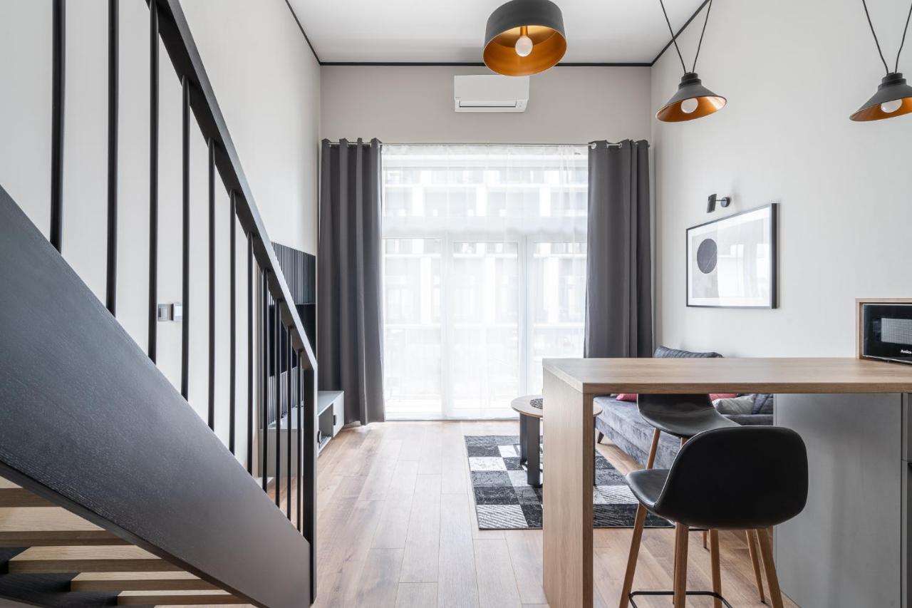 Rentplanet - Apartamenty Zarembowicza Wrocław Extérieur photo