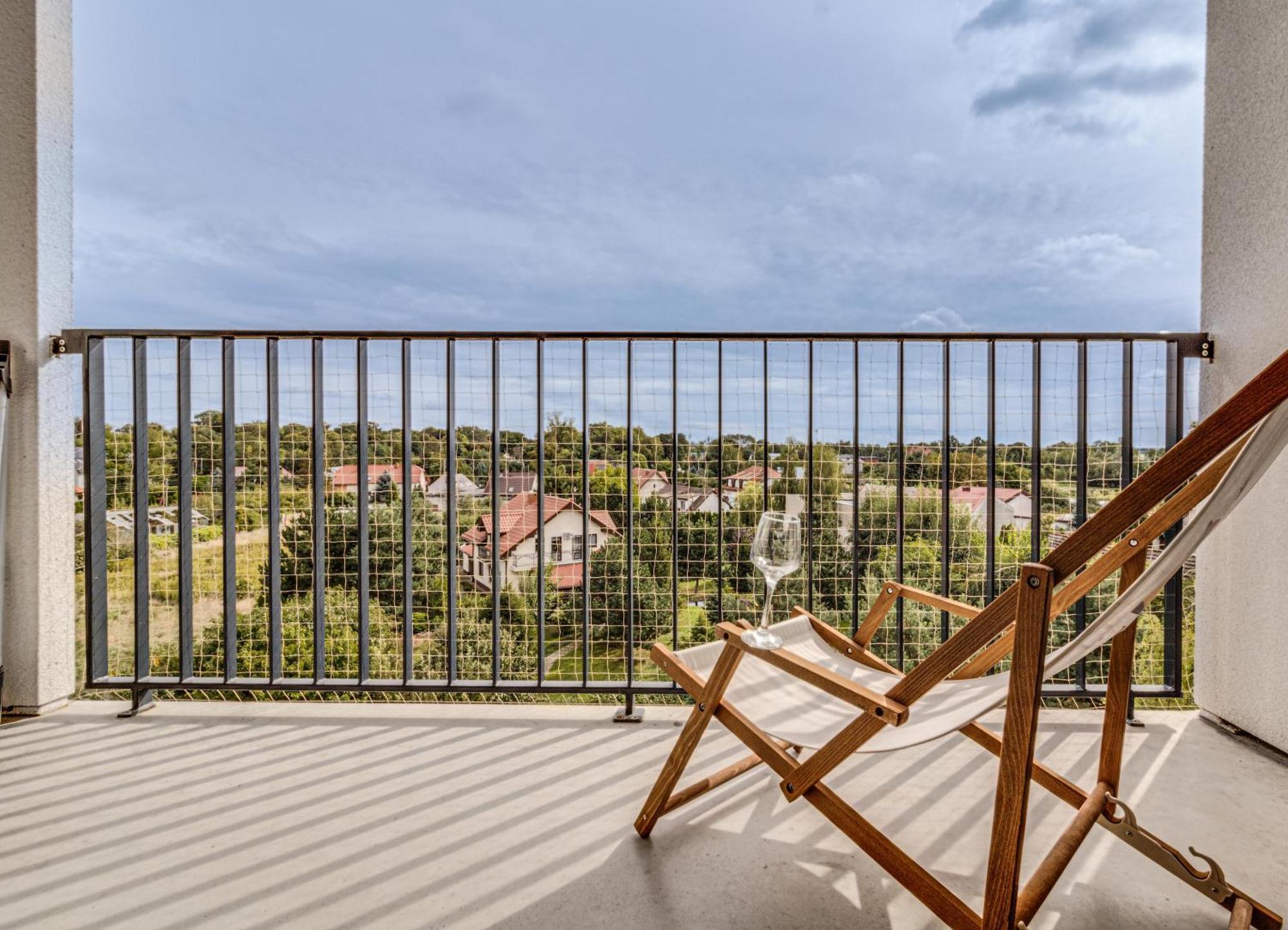 Rentplanet - Apartamenty Zarembowicza Wrocław Extérieur photo