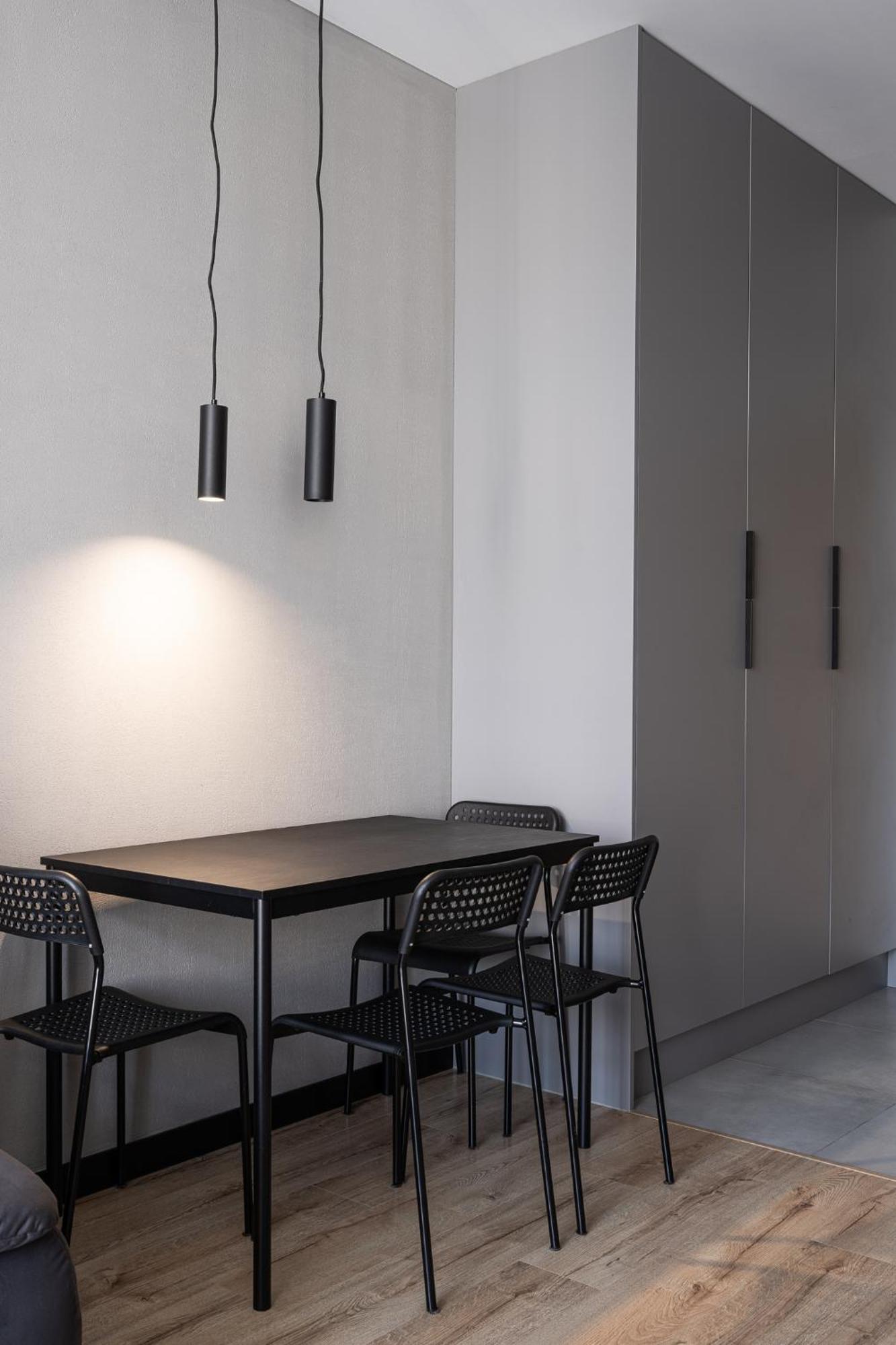 Rentplanet - Apartamenty Zarembowicza Wrocław Extérieur photo