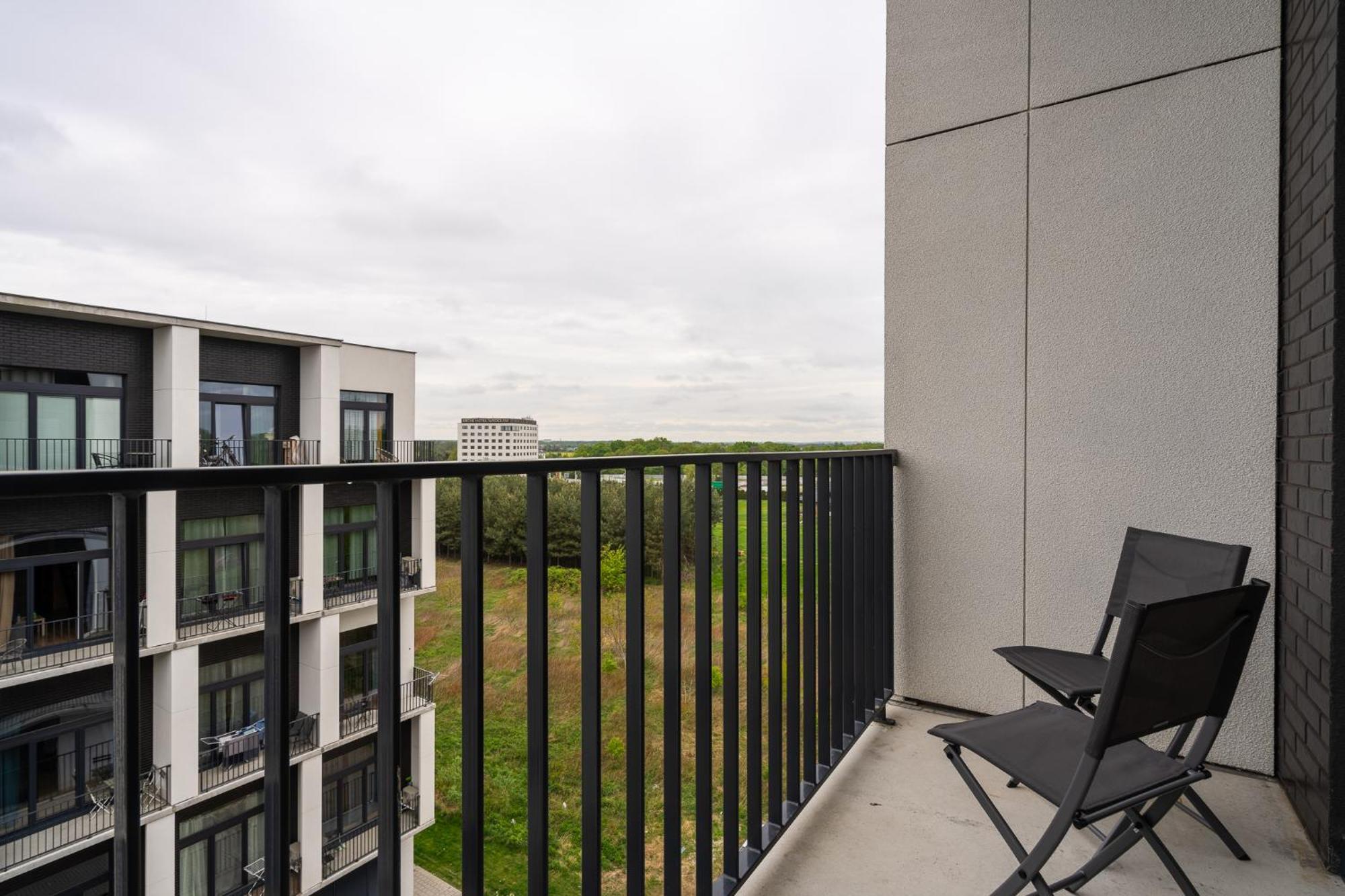 Rentplanet - Apartamenty Zarembowicza Wrocław Extérieur photo