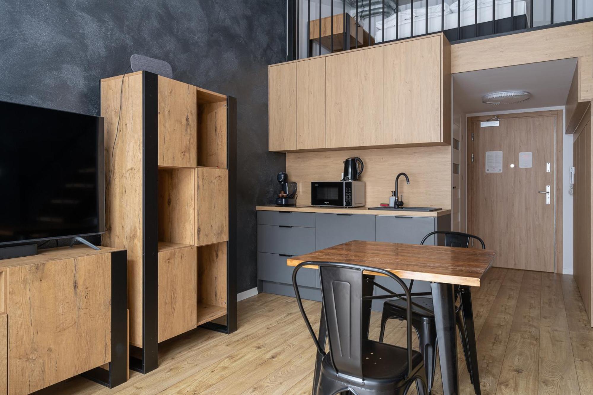 Rentplanet - Apartamenty Zarembowicza Wrocław Extérieur photo